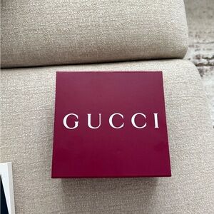 Gucci reversible belt